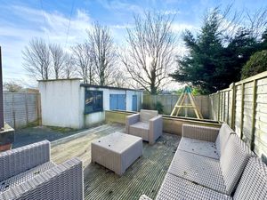 Photo 18- click for photo gallery